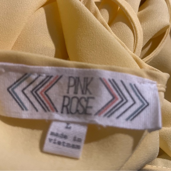 Pink Rose, yellow polyester sheer top, high low hem, size large, - Picture 6 of 6